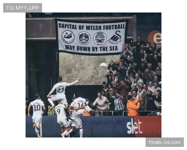 十连胜征程：维拉从积分榜中游跃居争冠集团