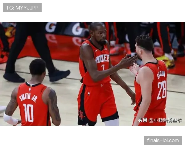 杜兰特首节独砍14分，助火箭领先独行侠